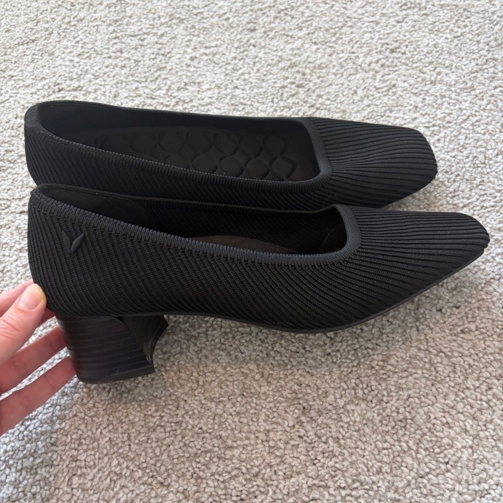 Vivaia Melody Block Heels Womens US 9 EU 40 Black Ribbed Square Toe Pumps Office